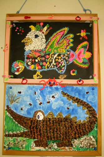 はり絵２種「カラフルなニワトリ」「まつわにぼっくり」