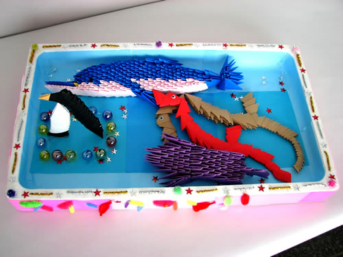 おり紙で作った水族館