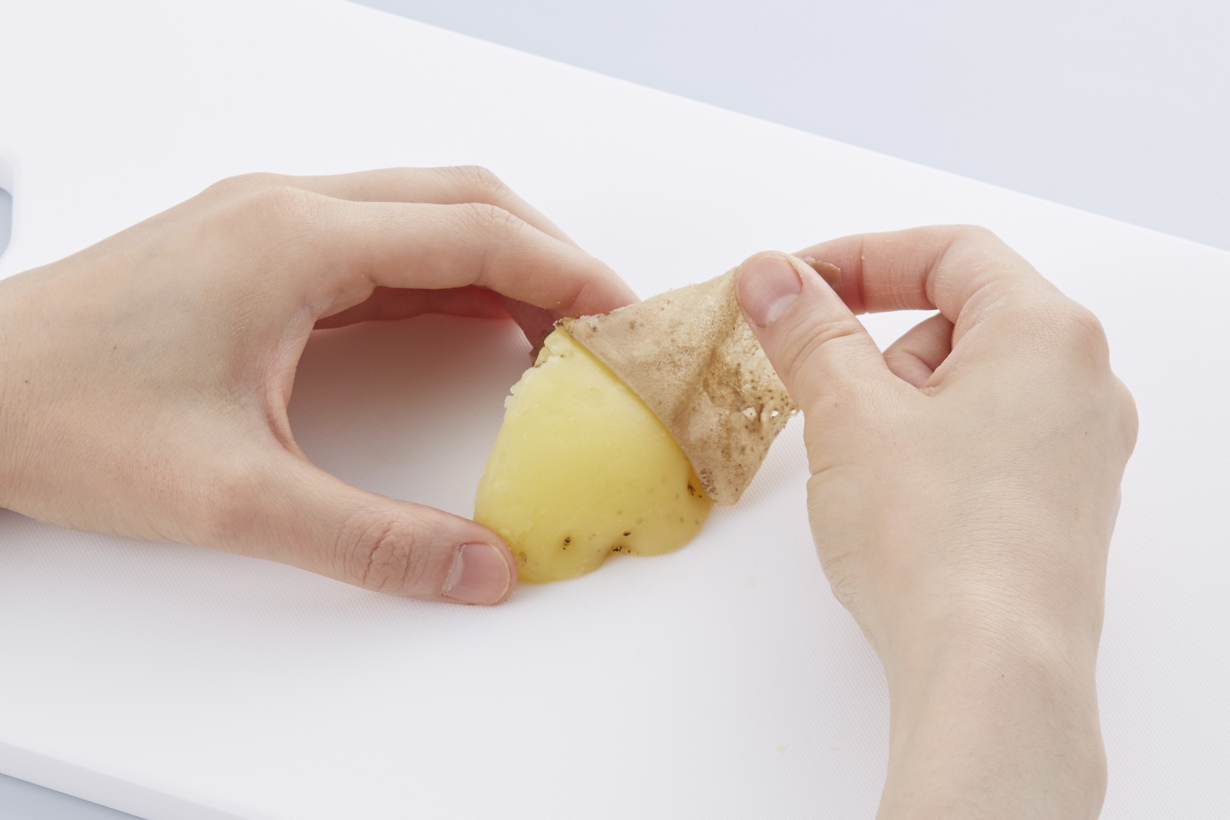 じゃがいもの皮むき